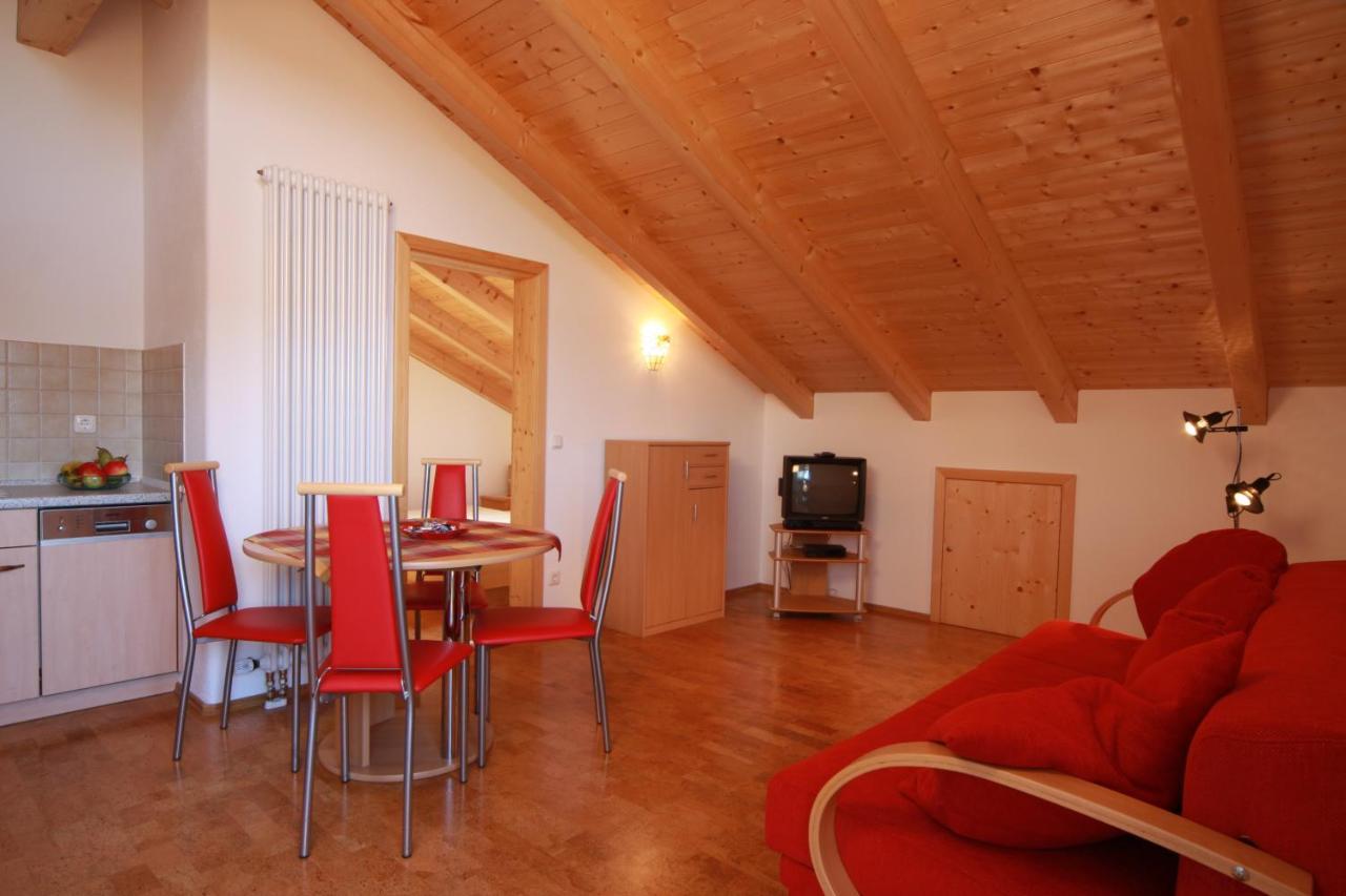 Dangl Gbr, Gaestehaus Sonnenhof - Inkl. Chiemgau Karte 베르겐 객실 사진